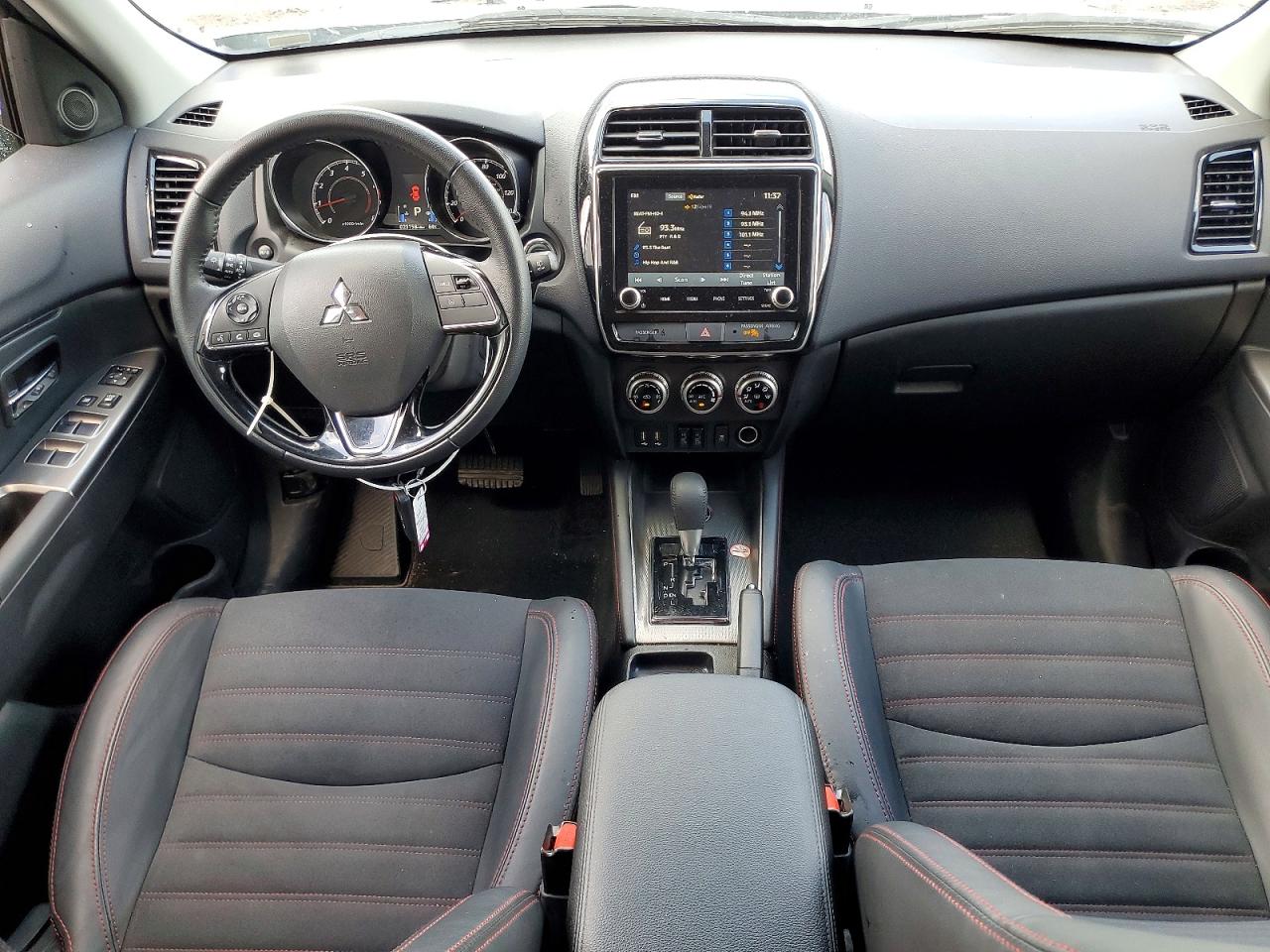 2025 MITSUBISHI OUTLANDER