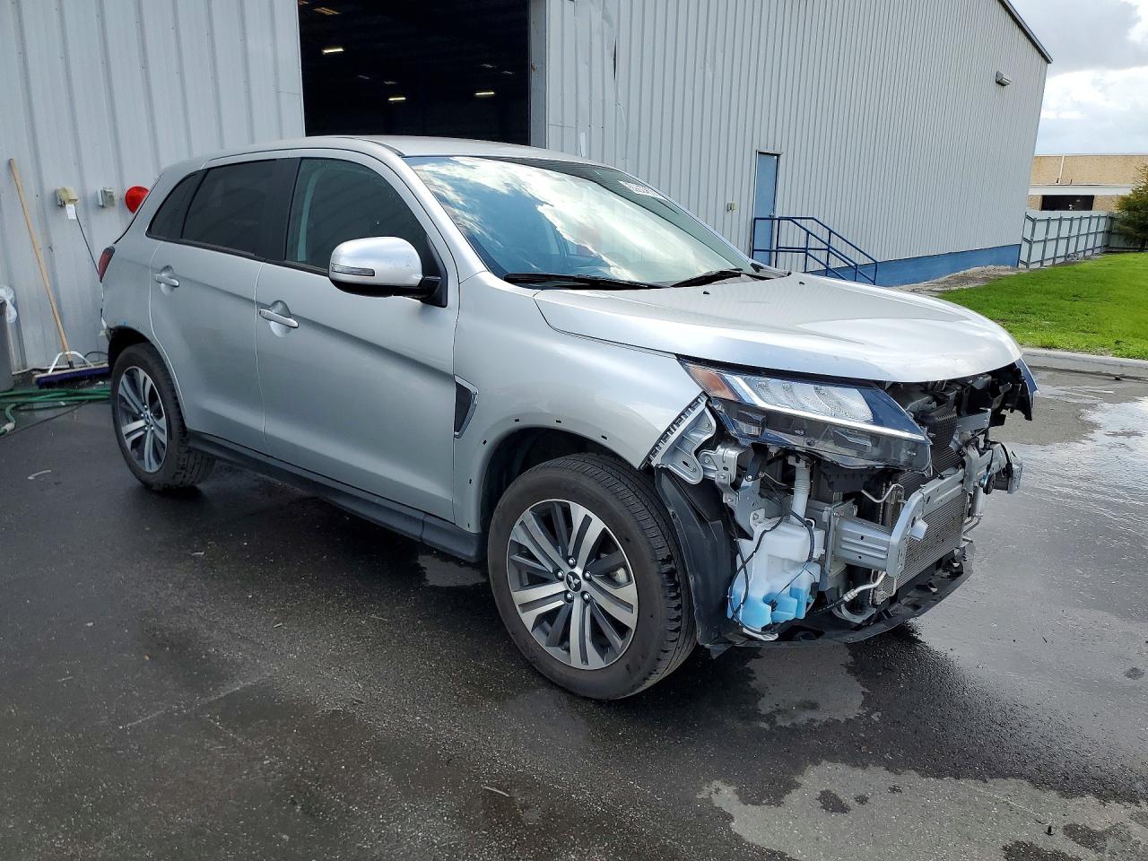 2025 MITSUBISHI OUTLANDER