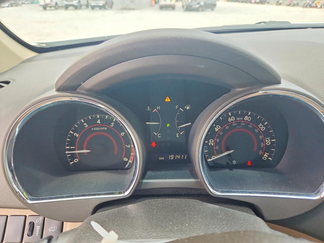 2010 TOYOTA HIGHLANDER
