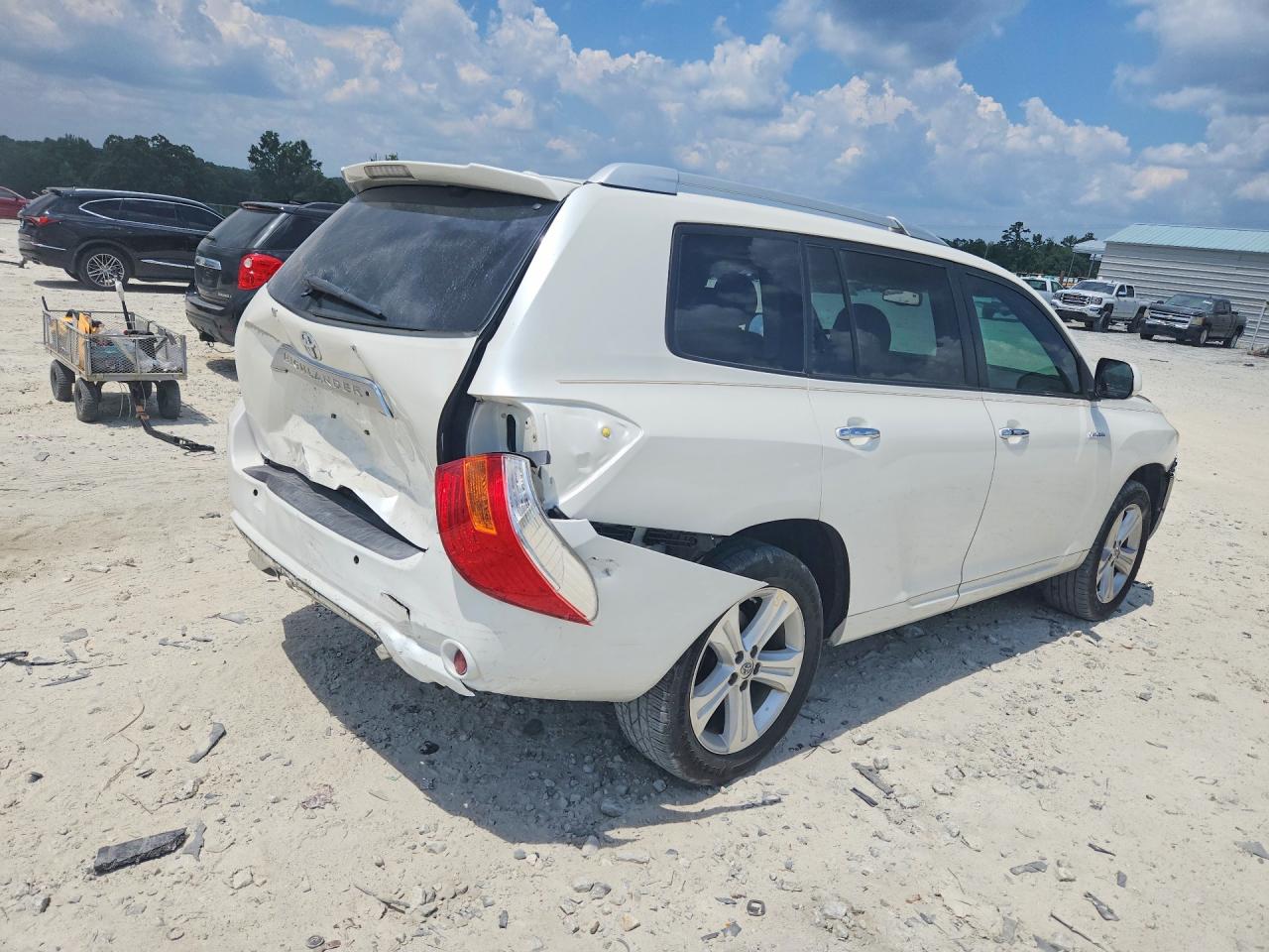 2010 TOYOTA HIGHLANDER
