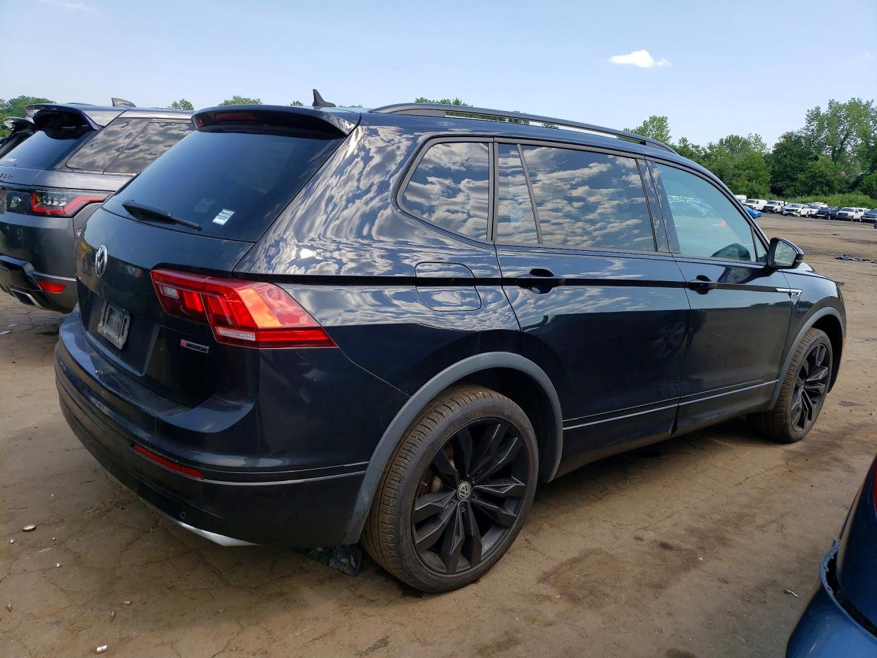 2021 VOLKSWAGEN TIGUAN