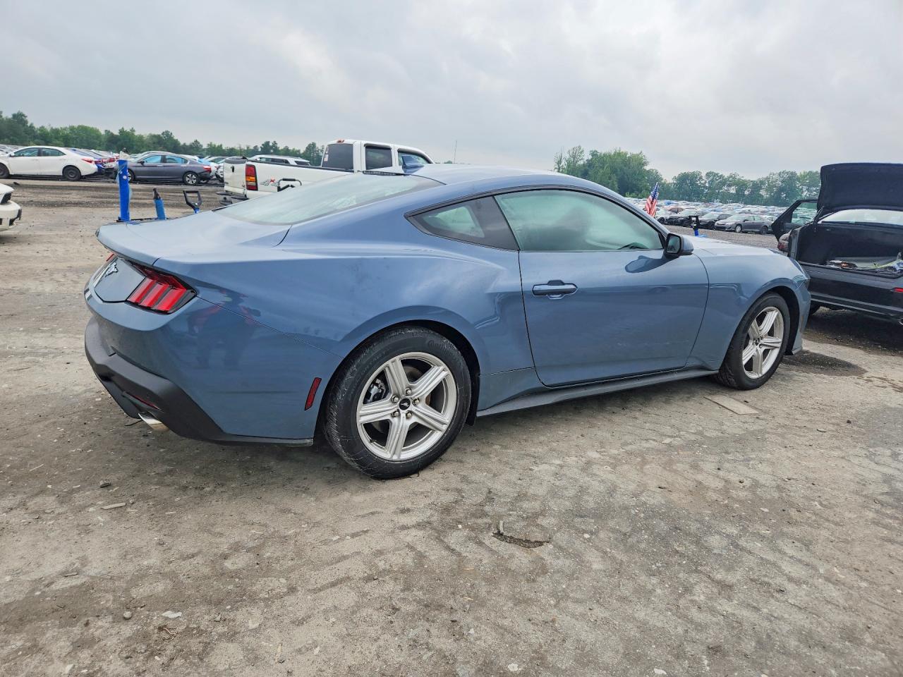 2026 FORD MUSTANG