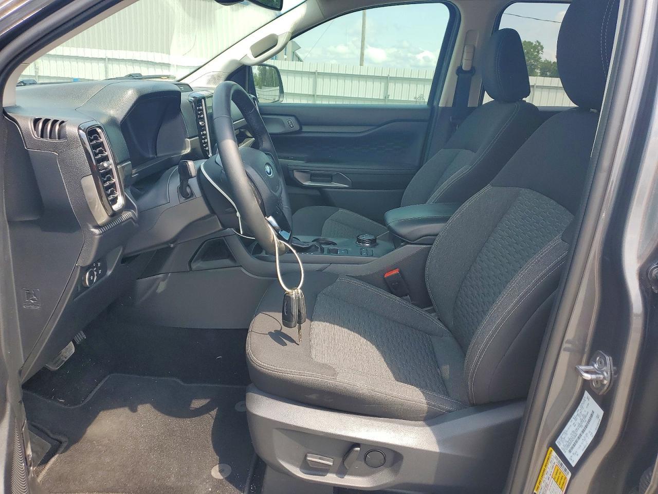 2025 FORD RANGER