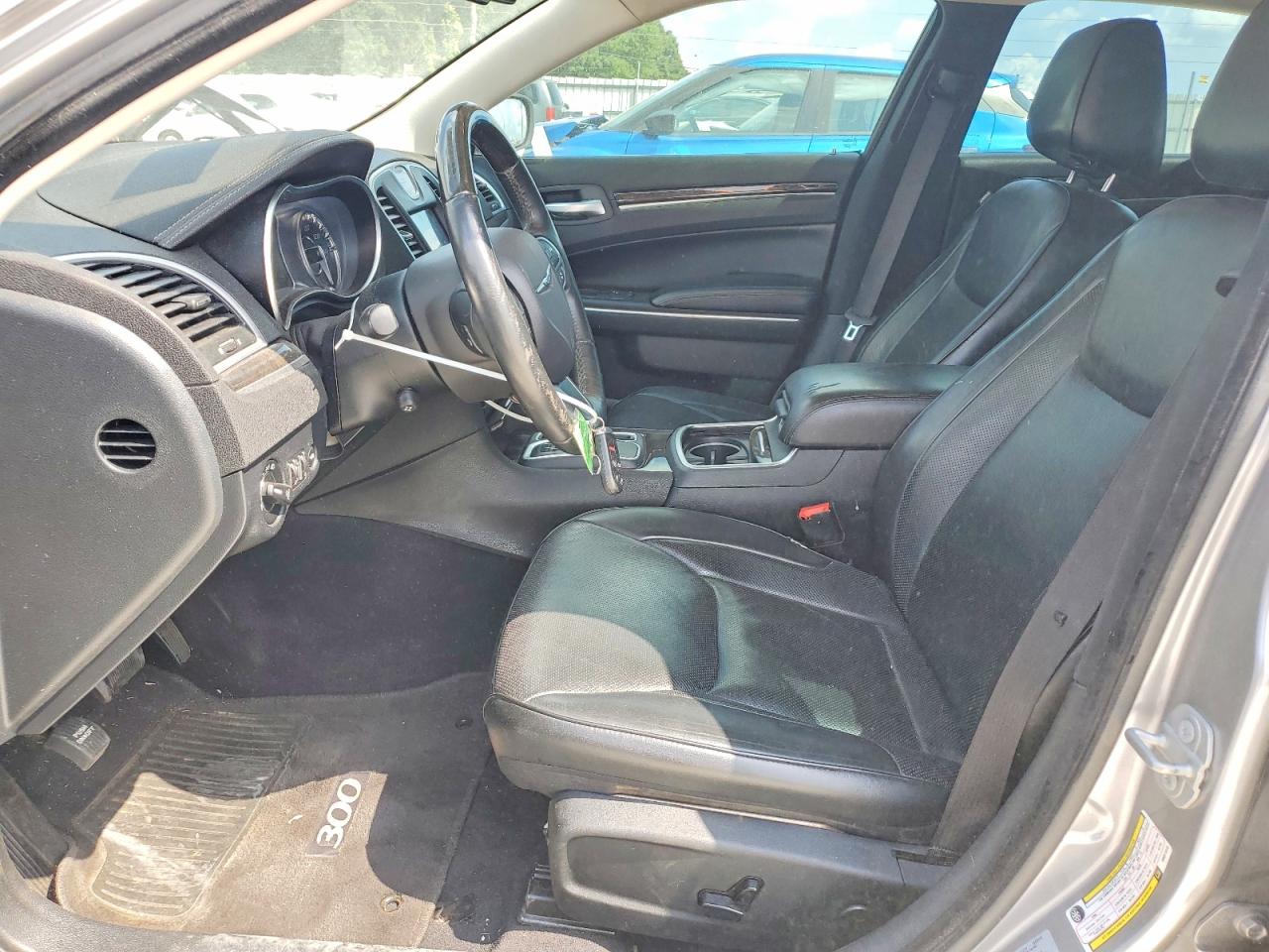 2017 CHRYSLER 300