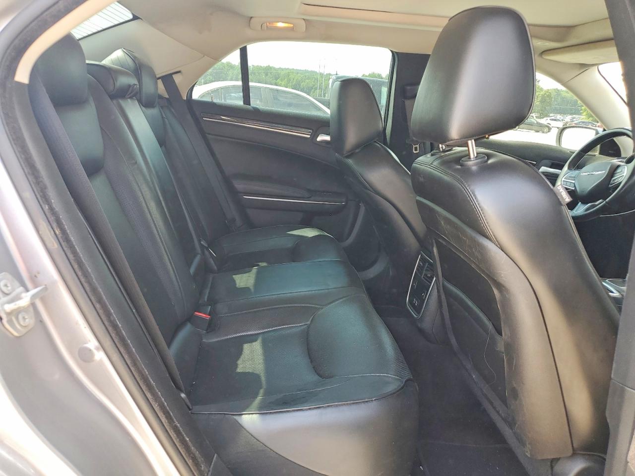 2017 CHRYSLER 300
