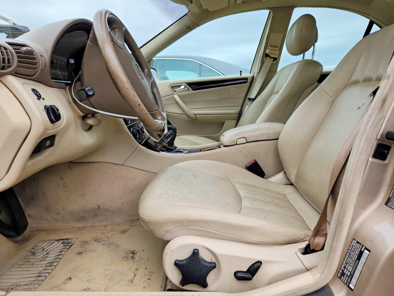 2005 MERCEDES-BENZ C-CLASS