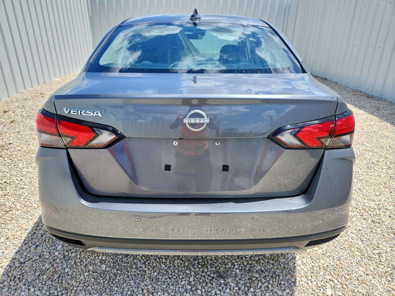 2025 NISSAN VERSA