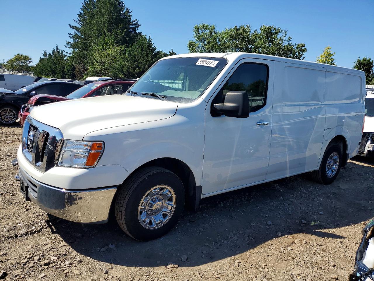 2016 NISSAN NV