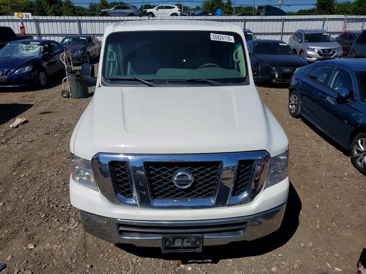 2016 NISSAN NV