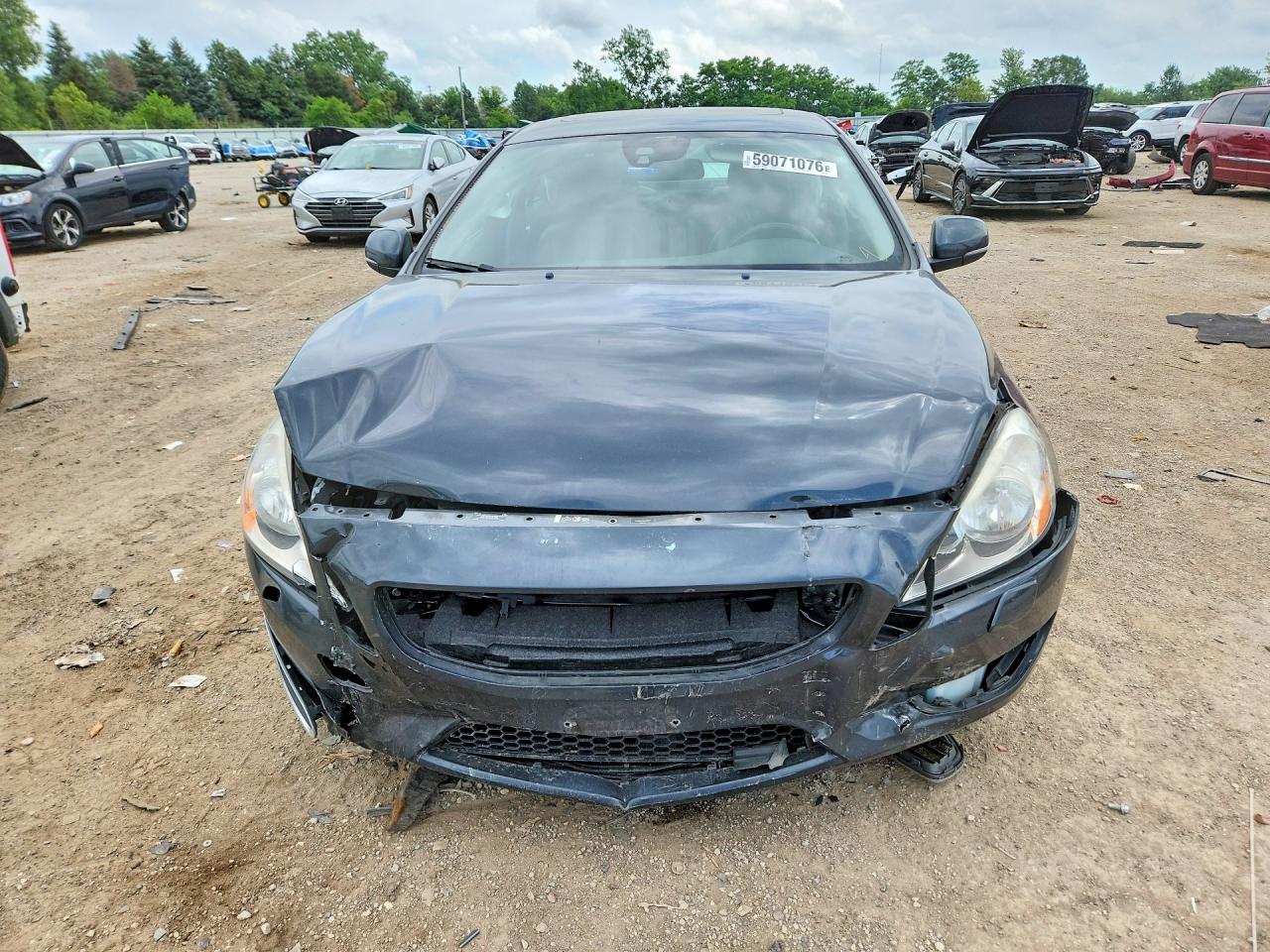 2013 VOLVO S60