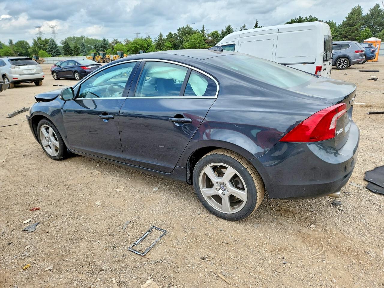 2013 VOLVO S60