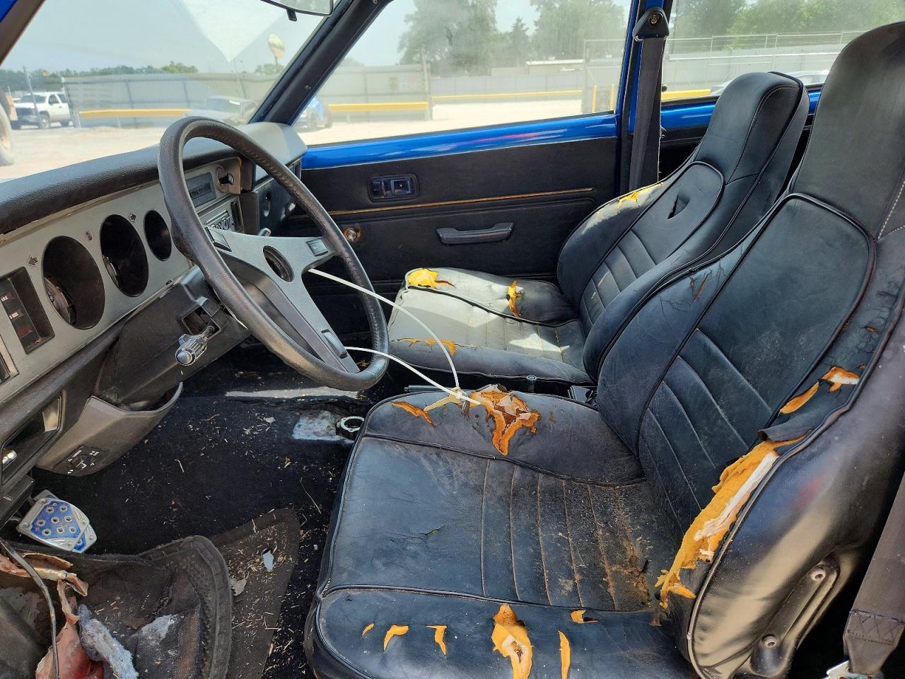 1977 TOYOTA COROLLA