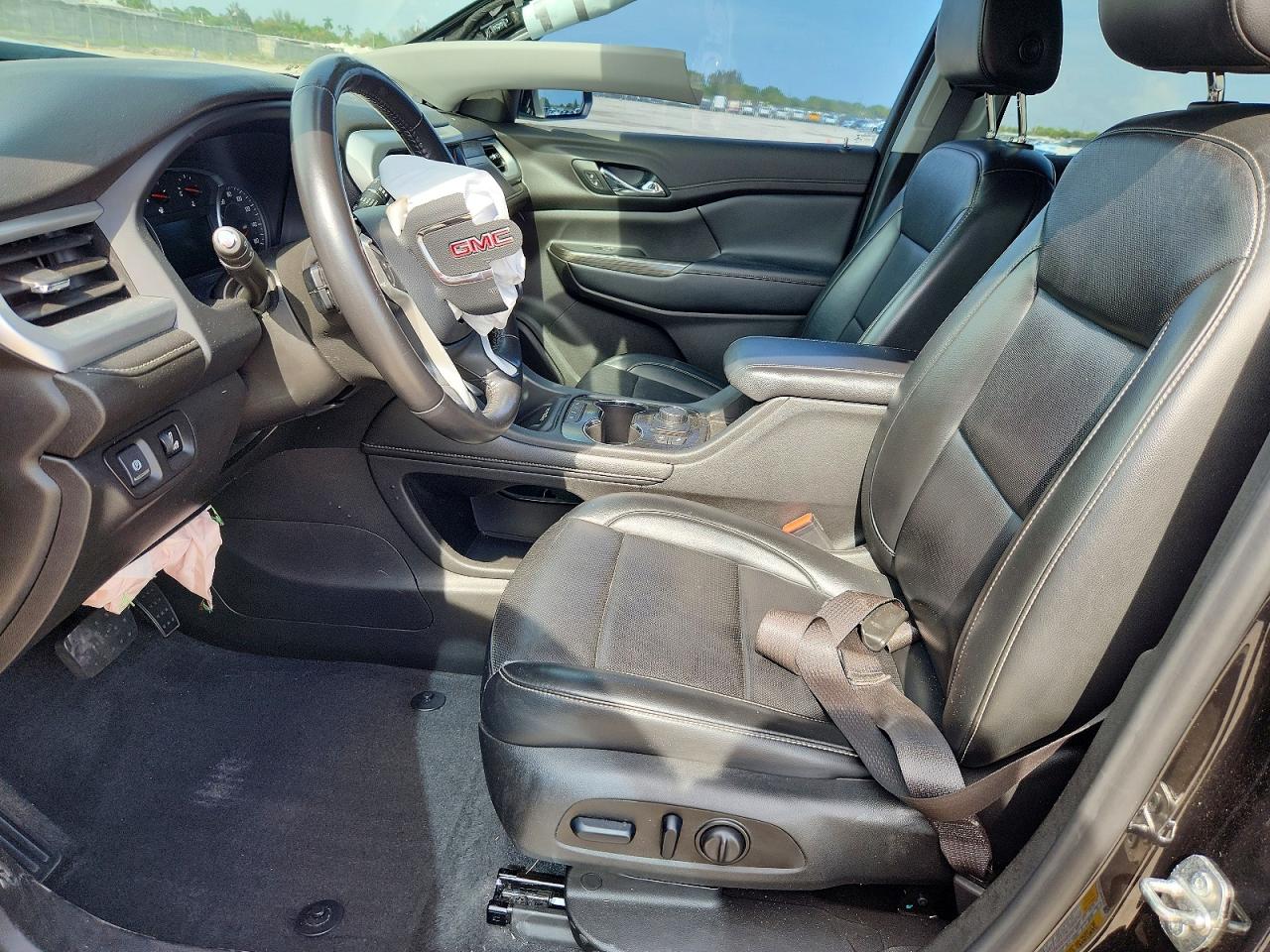2021 GMC ACADIA