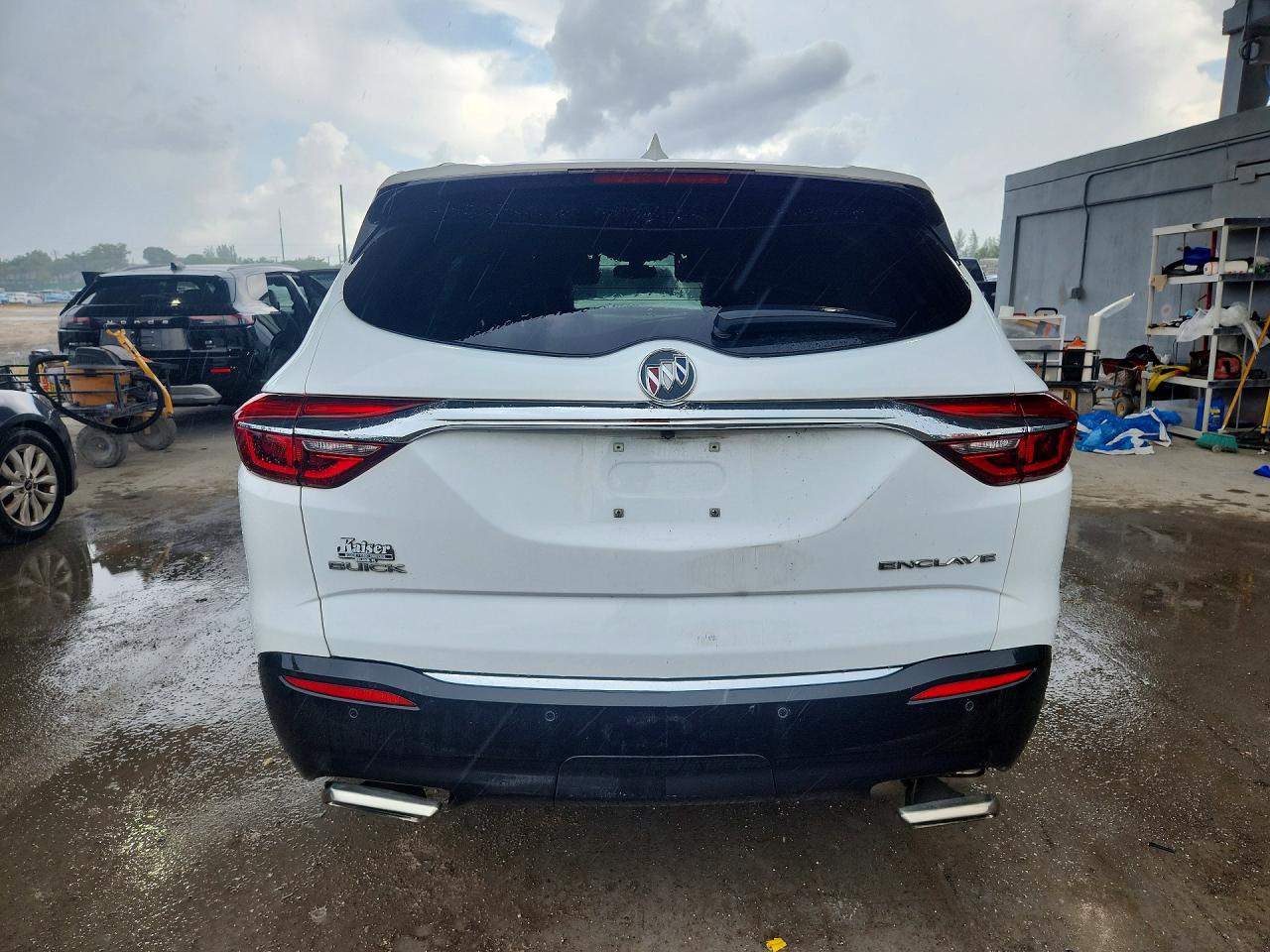 2018 BUICK ENCLAVE