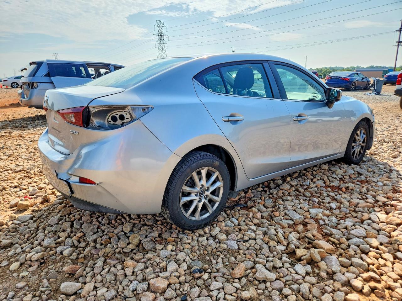 2018 MAZDA 3