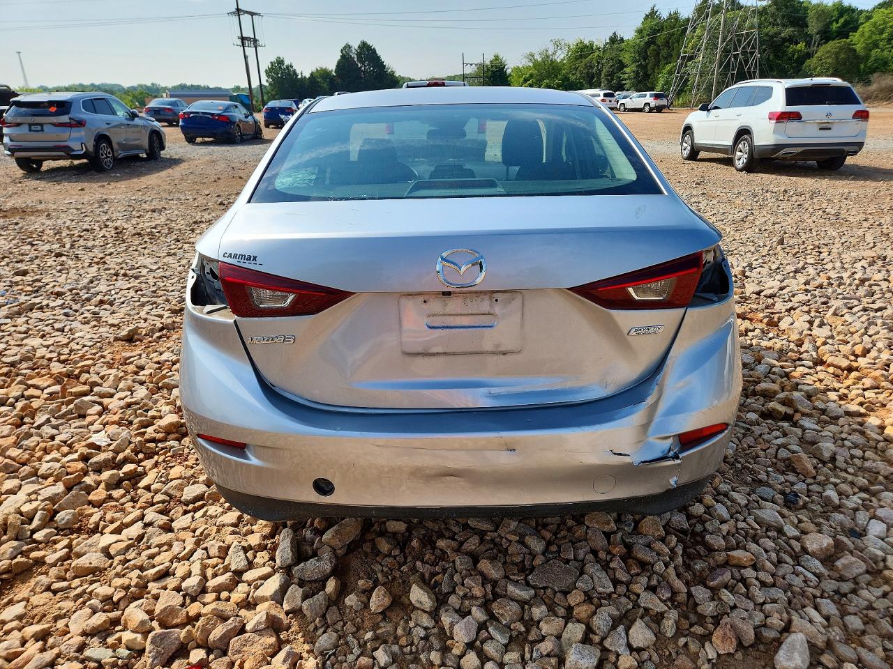 2018 MAZDA 3