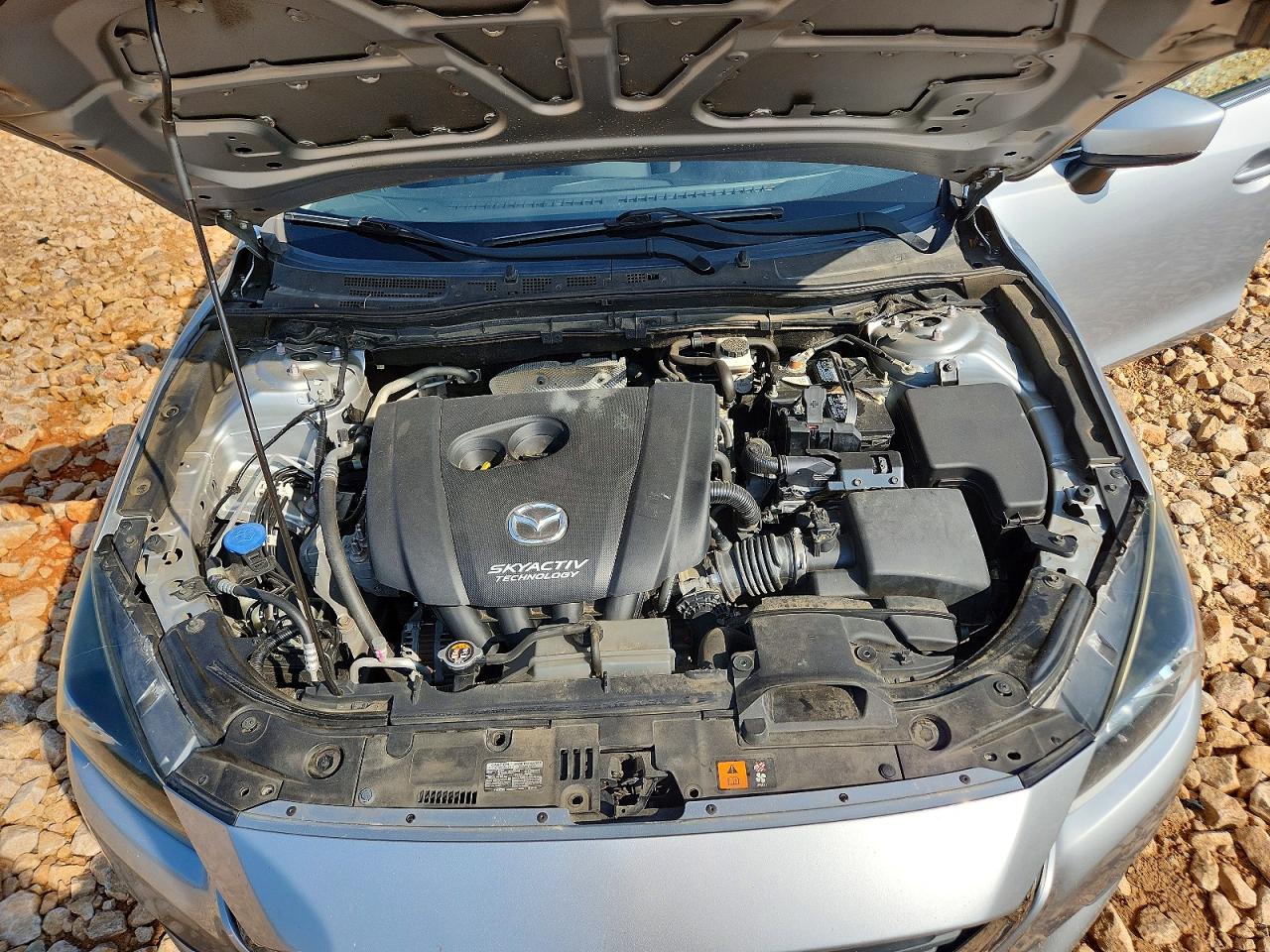 2018 MAZDA 3