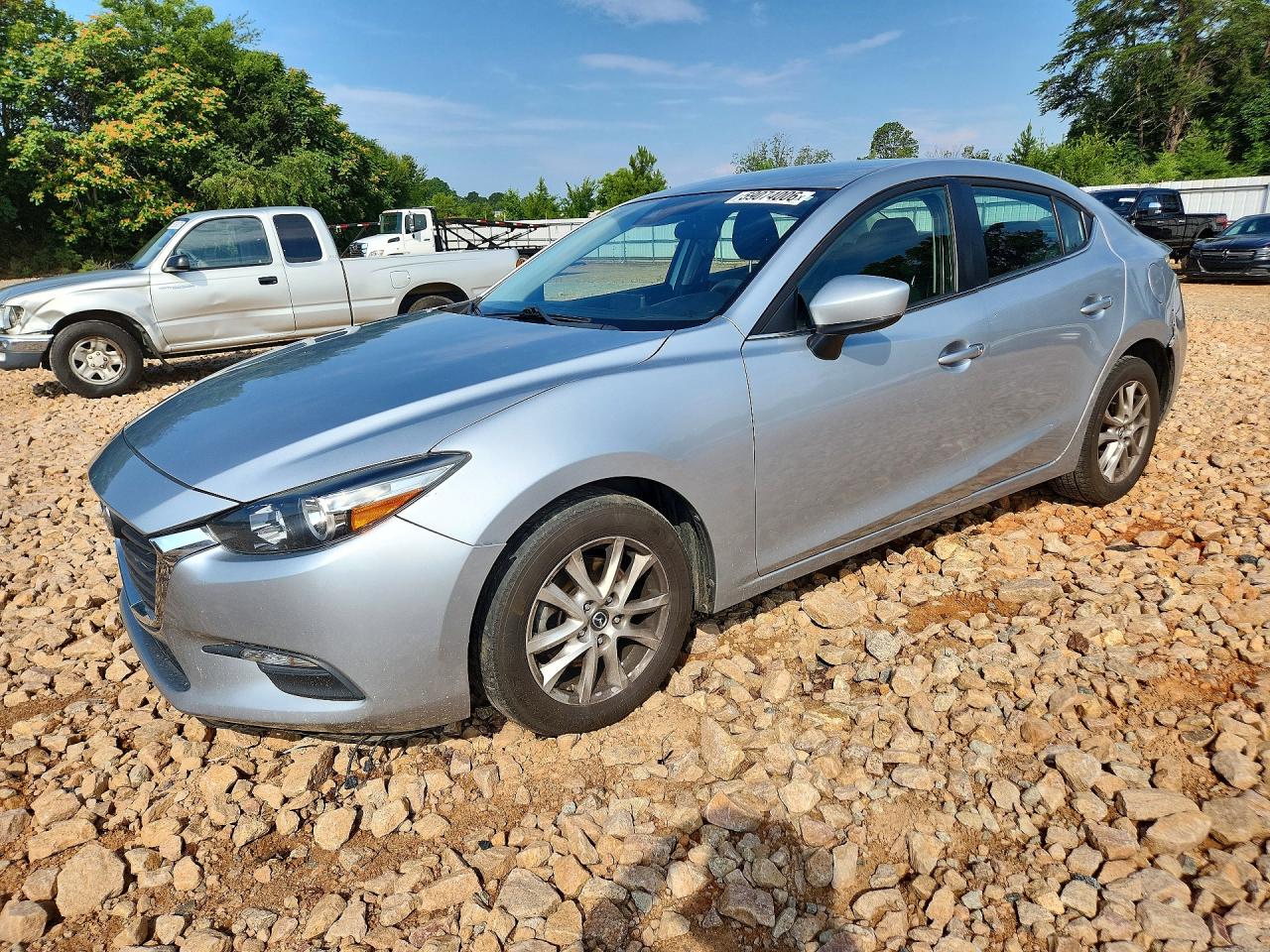 2018 MAZDA 3