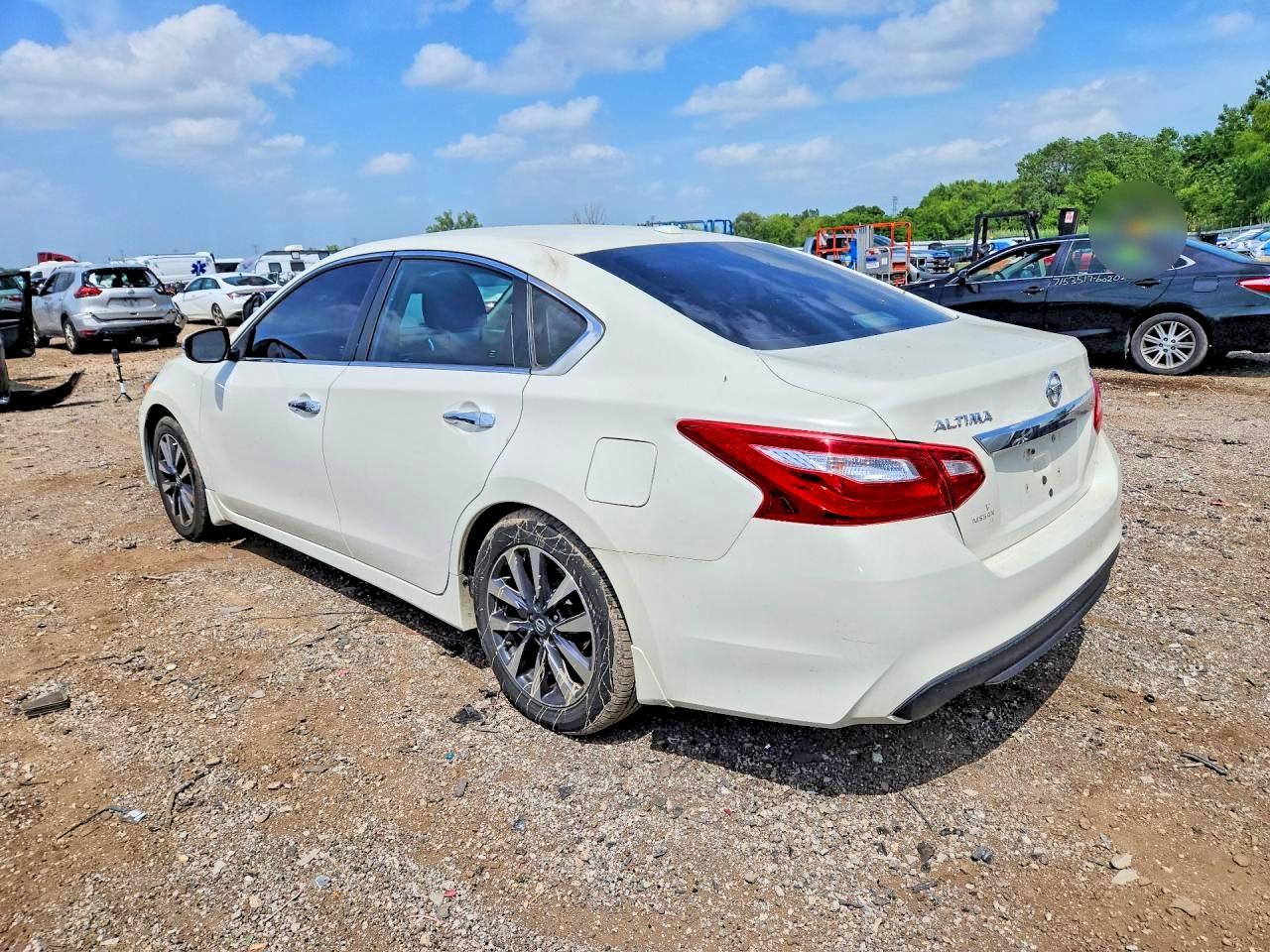 2017 NISSAN ALTIMA