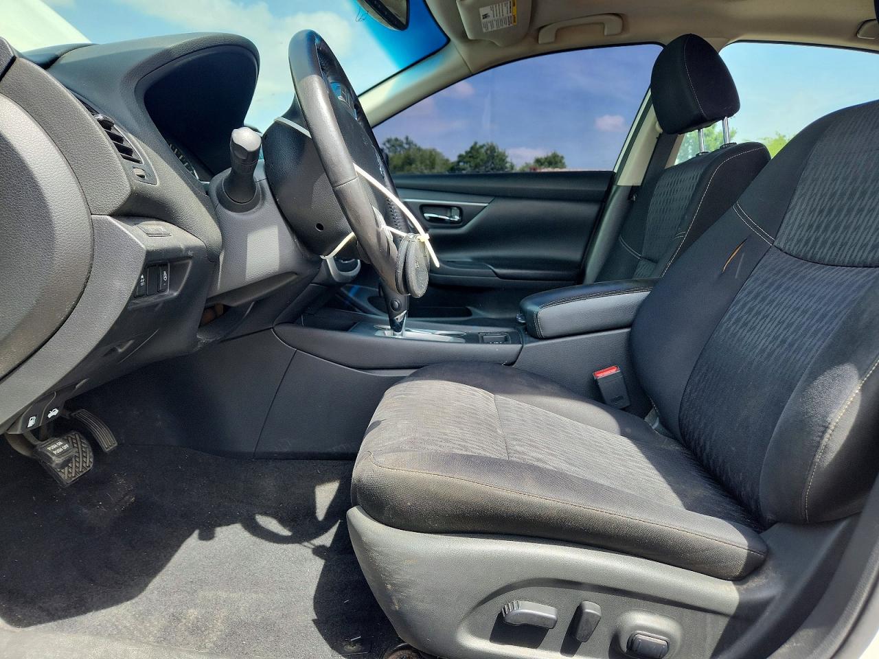 2017 NISSAN ALTIMA