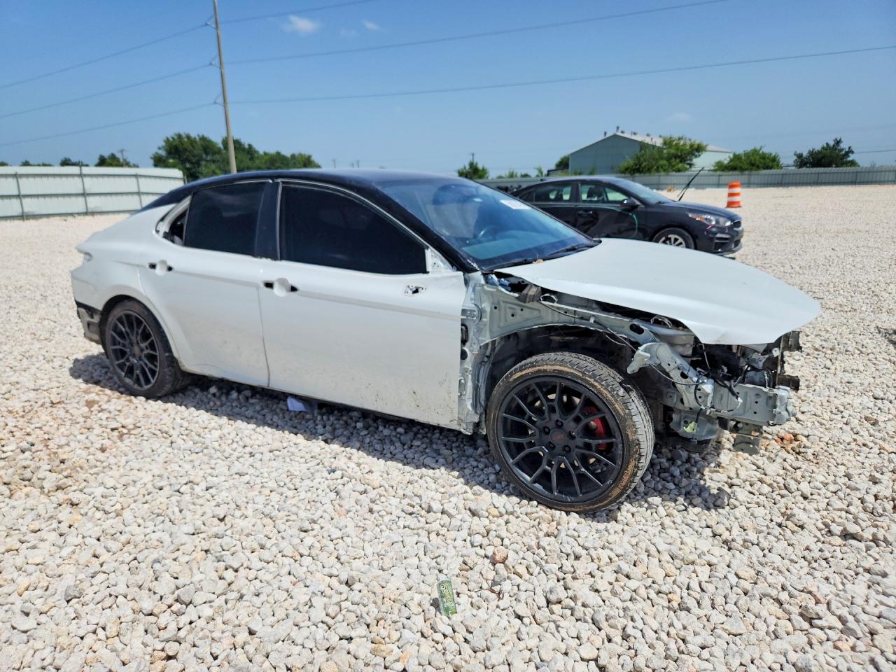2022 TOYOTA CAMRY