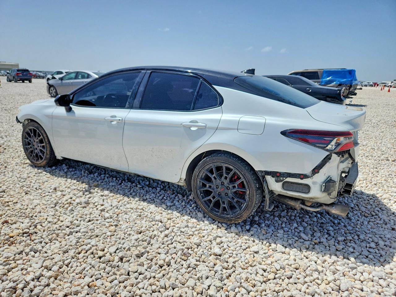 2022 TOYOTA CAMRY