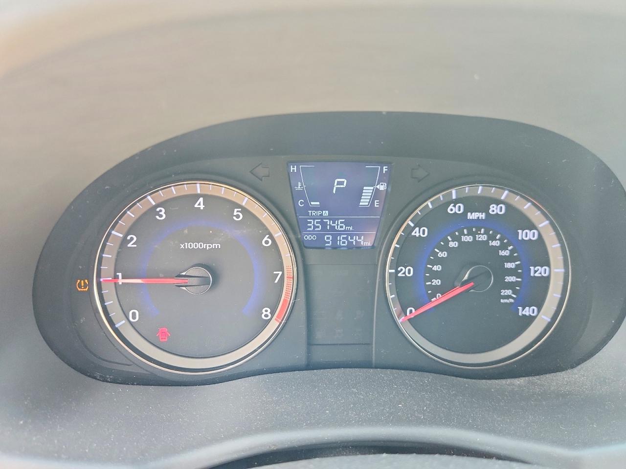 2013 HYUNDAI ACCENT