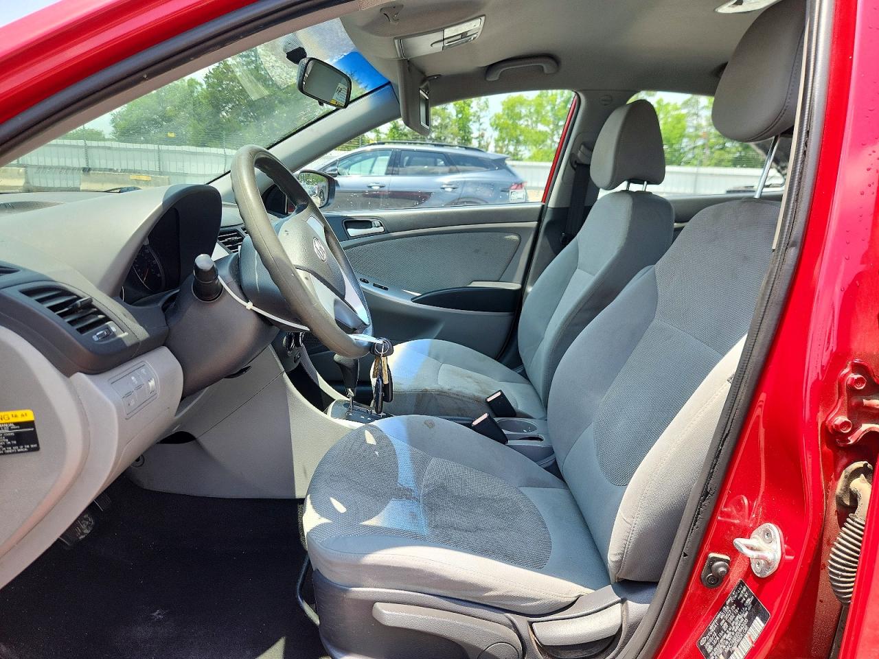 2013 HYUNDAI ACCENT
