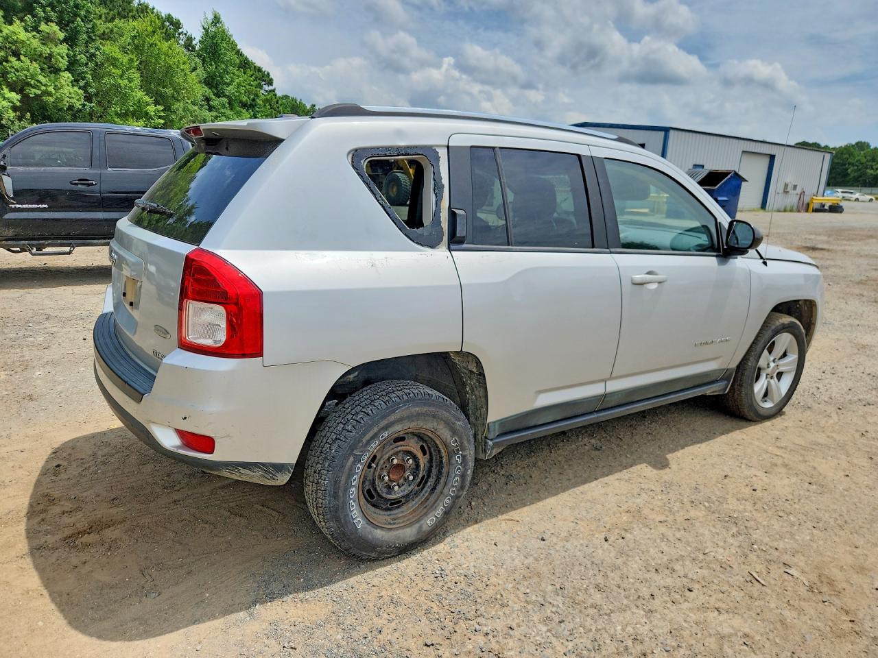 2011 JEEP COMPASS