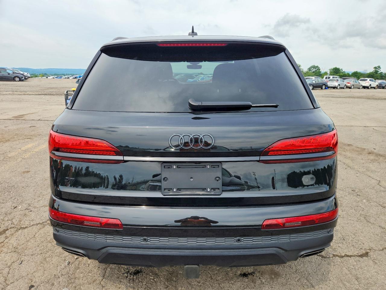 2025 AUDI Q7