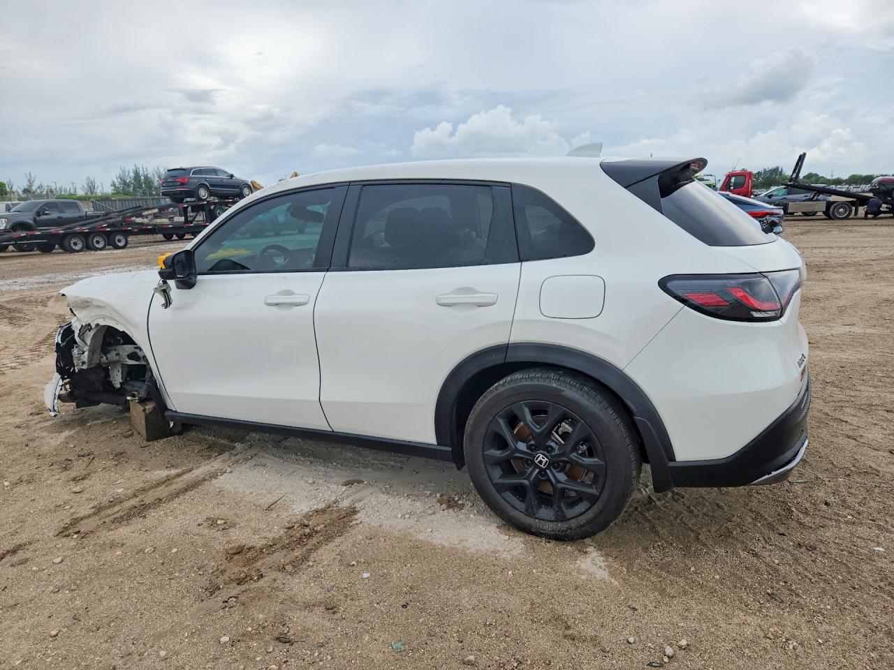 2025 HONDA HR-V