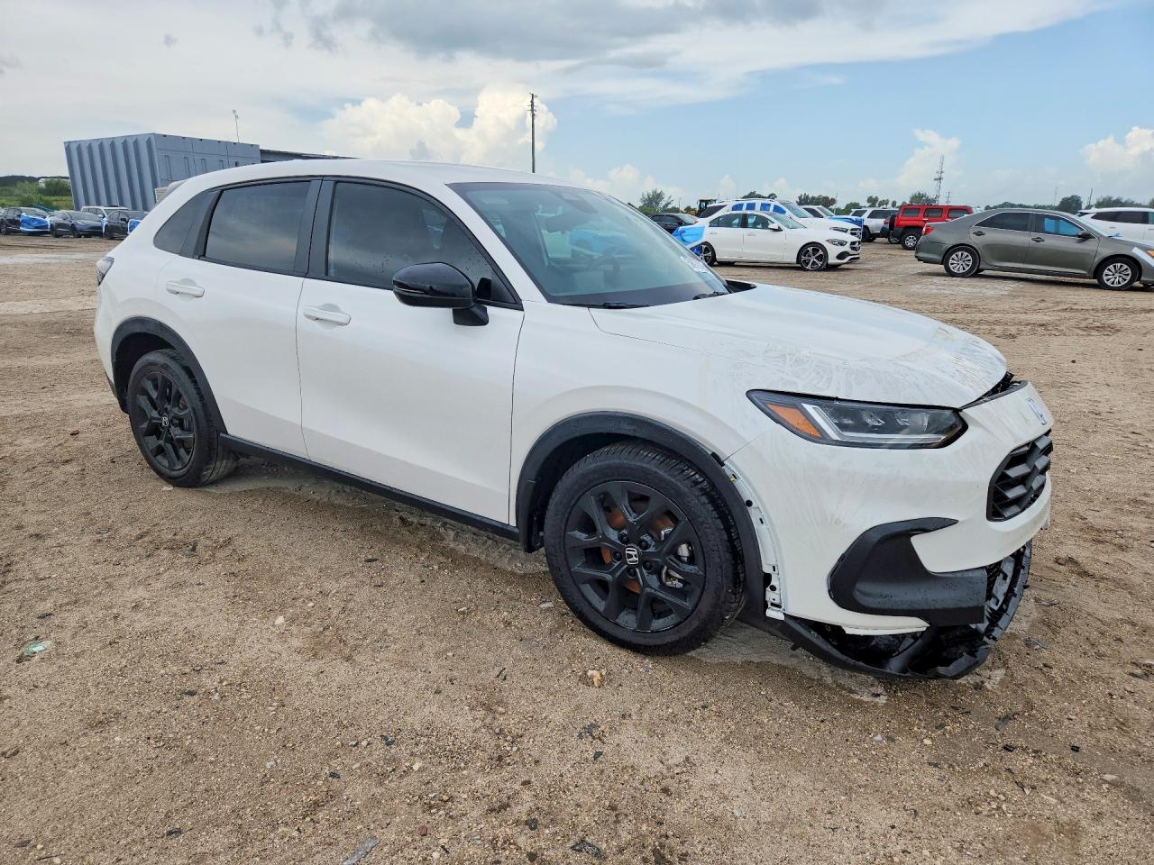 2025 HONDA HR-V