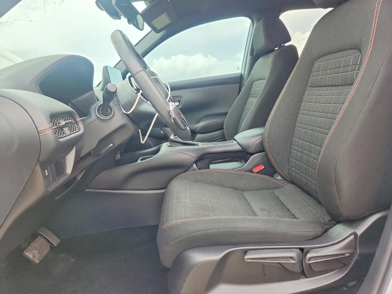 2025 HONDA HR-V
