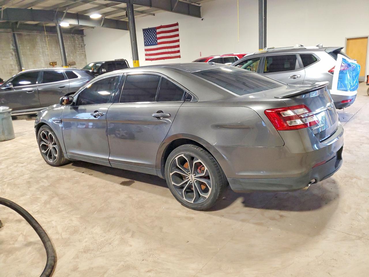 2017 FORD TAURUS