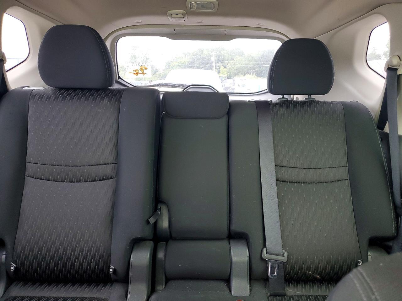 2017 NISSAN ROGUE