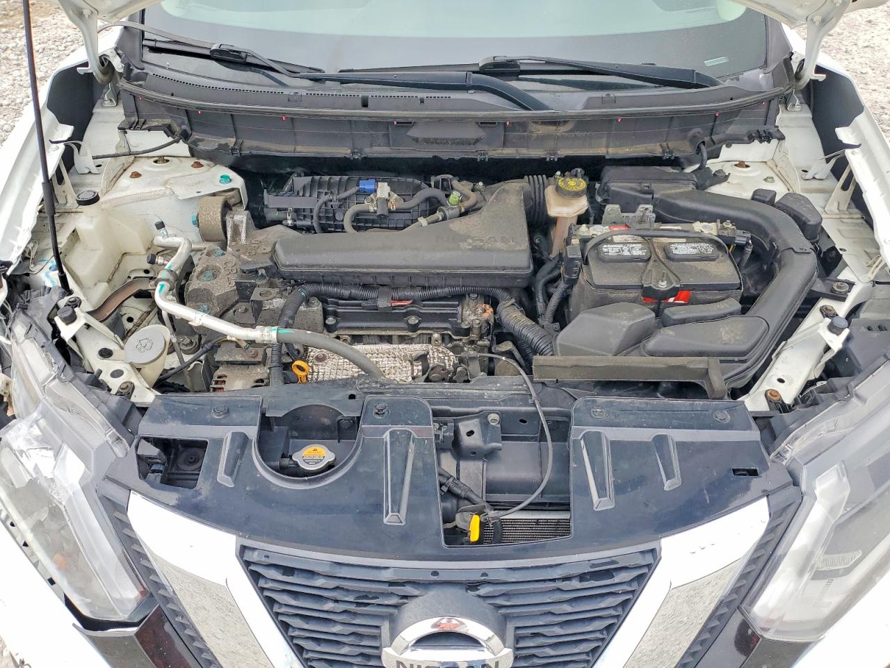 2017 NISSAN ROGUE
