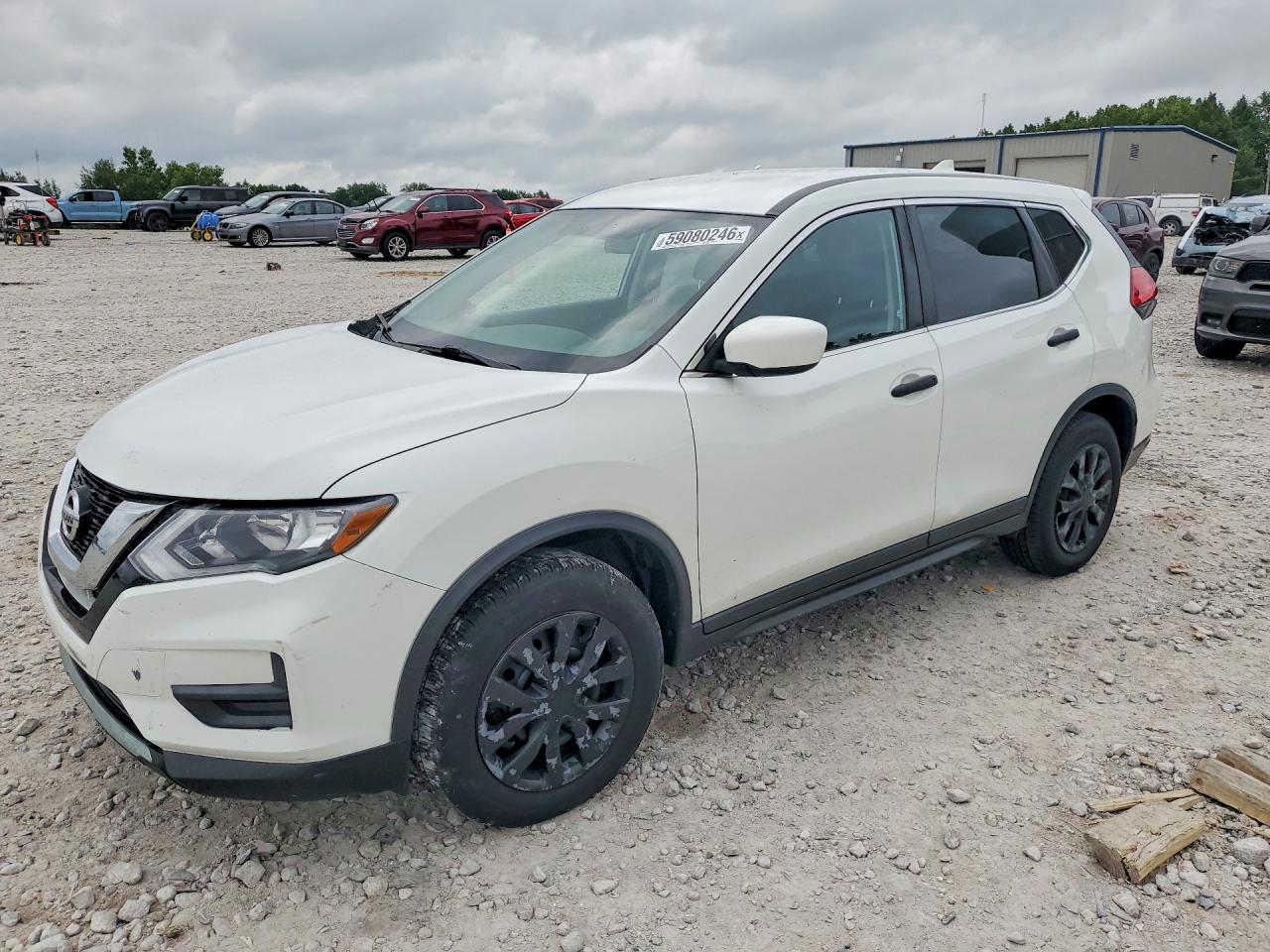 2017 NISSAN ROGUE