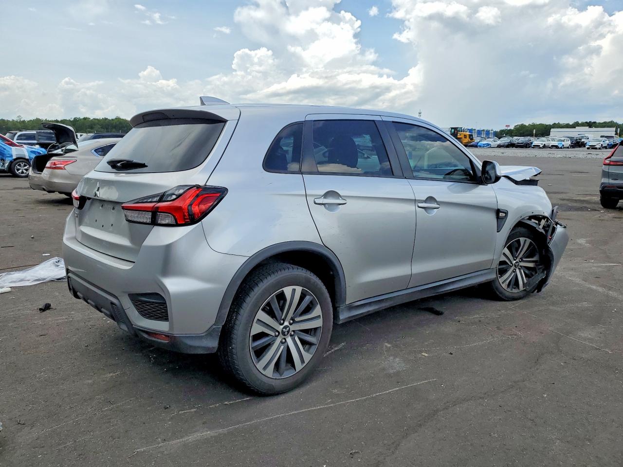 2021 MITSUBISHI OUTLANDER