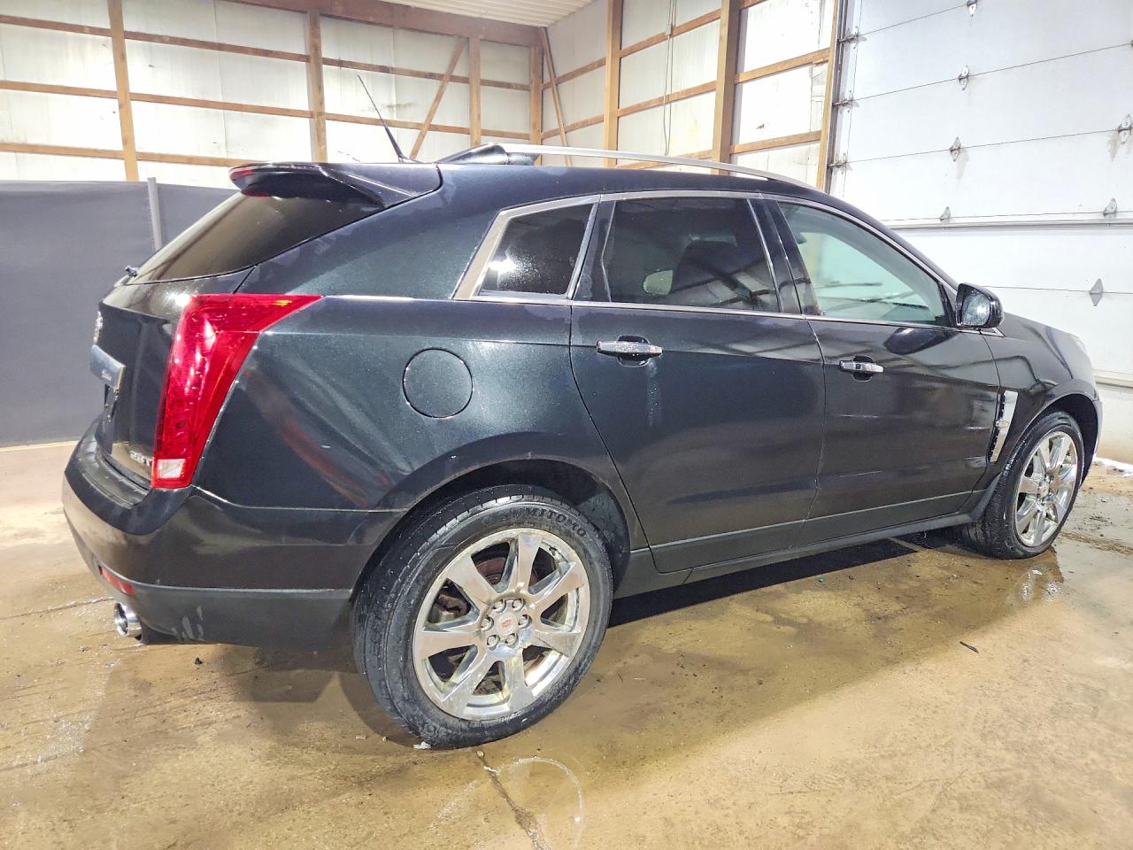 2011 CADILLAC SRX