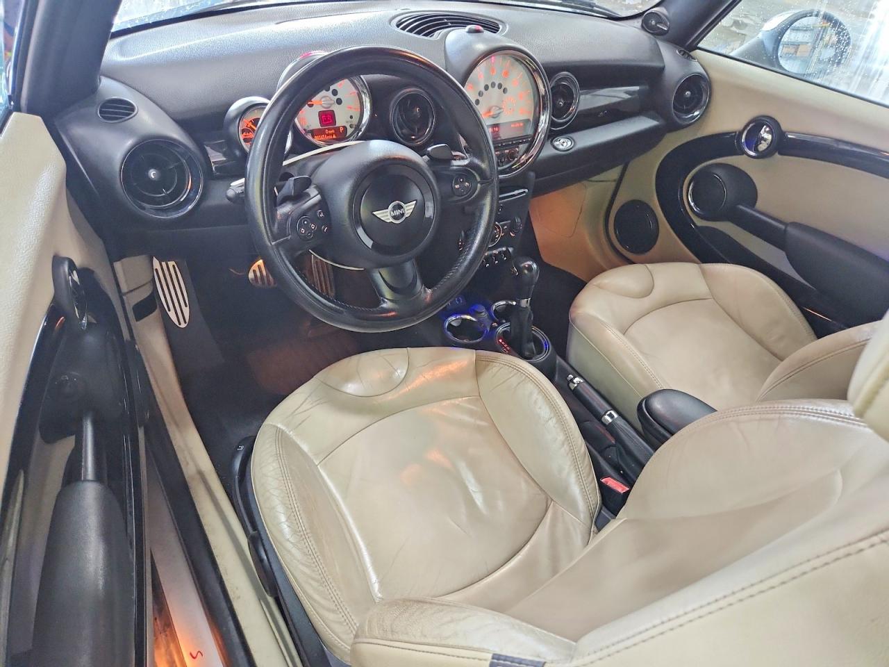 2013 MINI COOPER