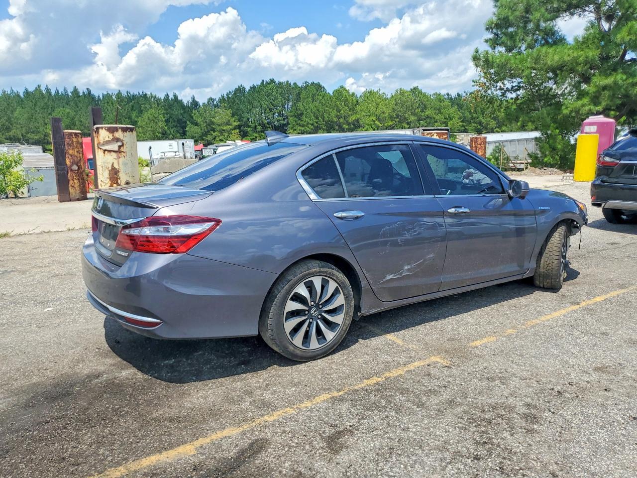 2017 HONDA ACCORD