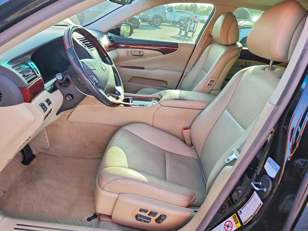 2007 LEXUS LS460