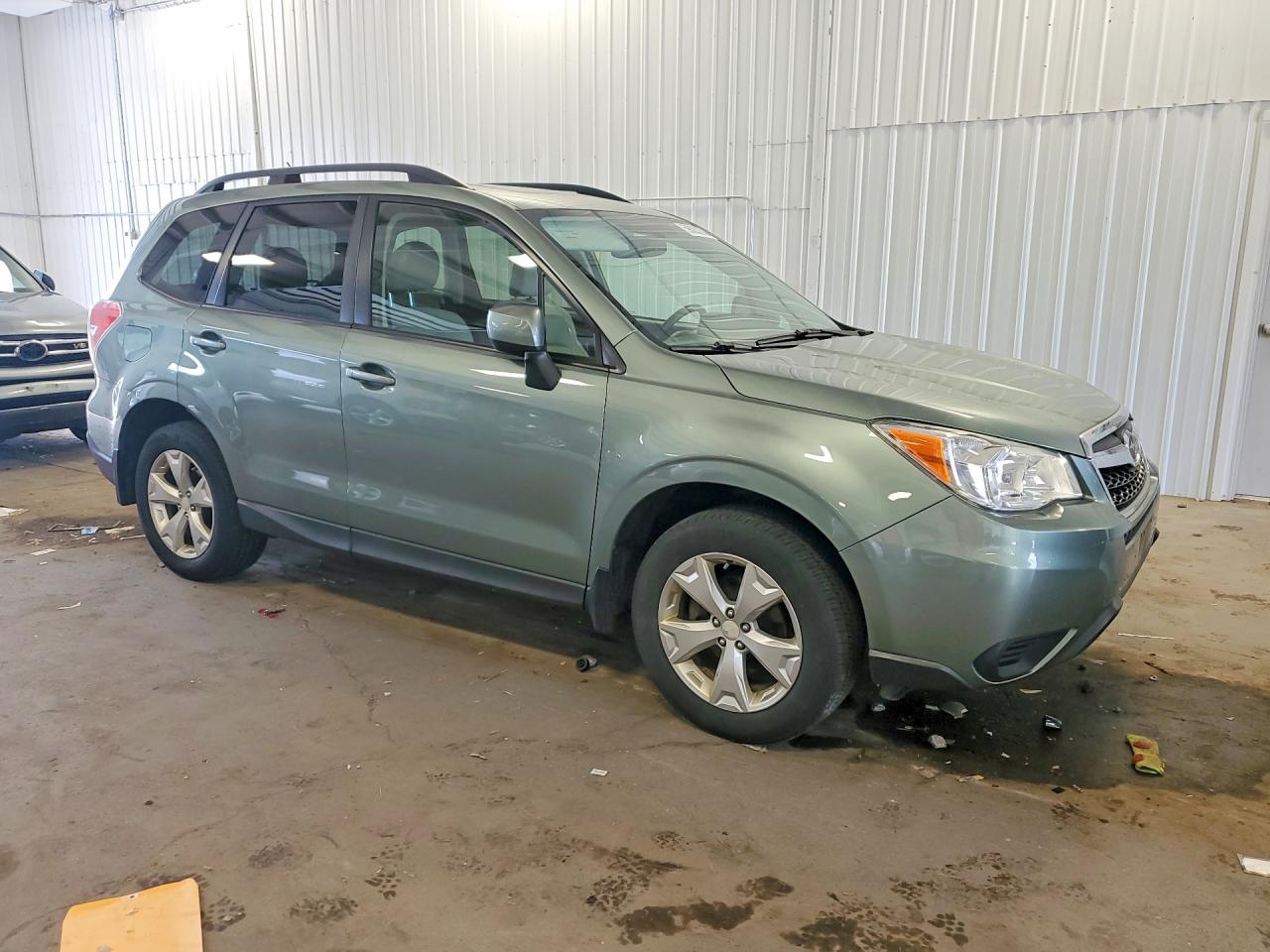 2015 SUBARU FORESTER