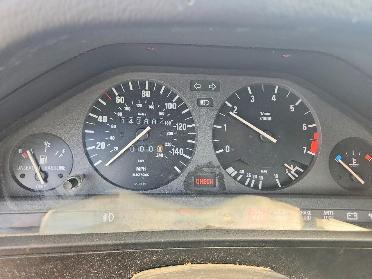 1989 BMW 3 SERIES