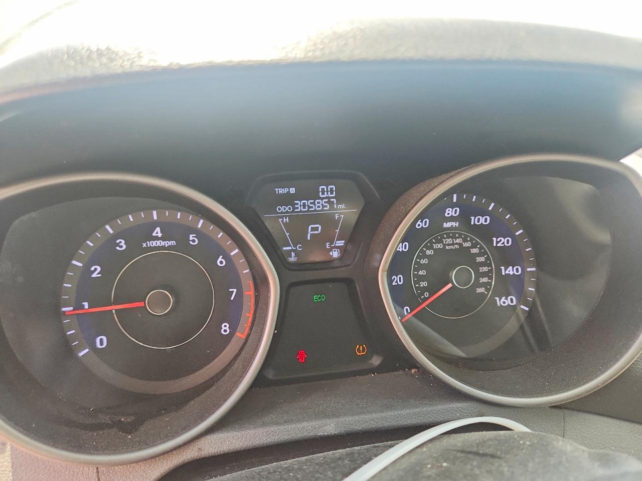 2013 HYUNDAI ELANTRA
