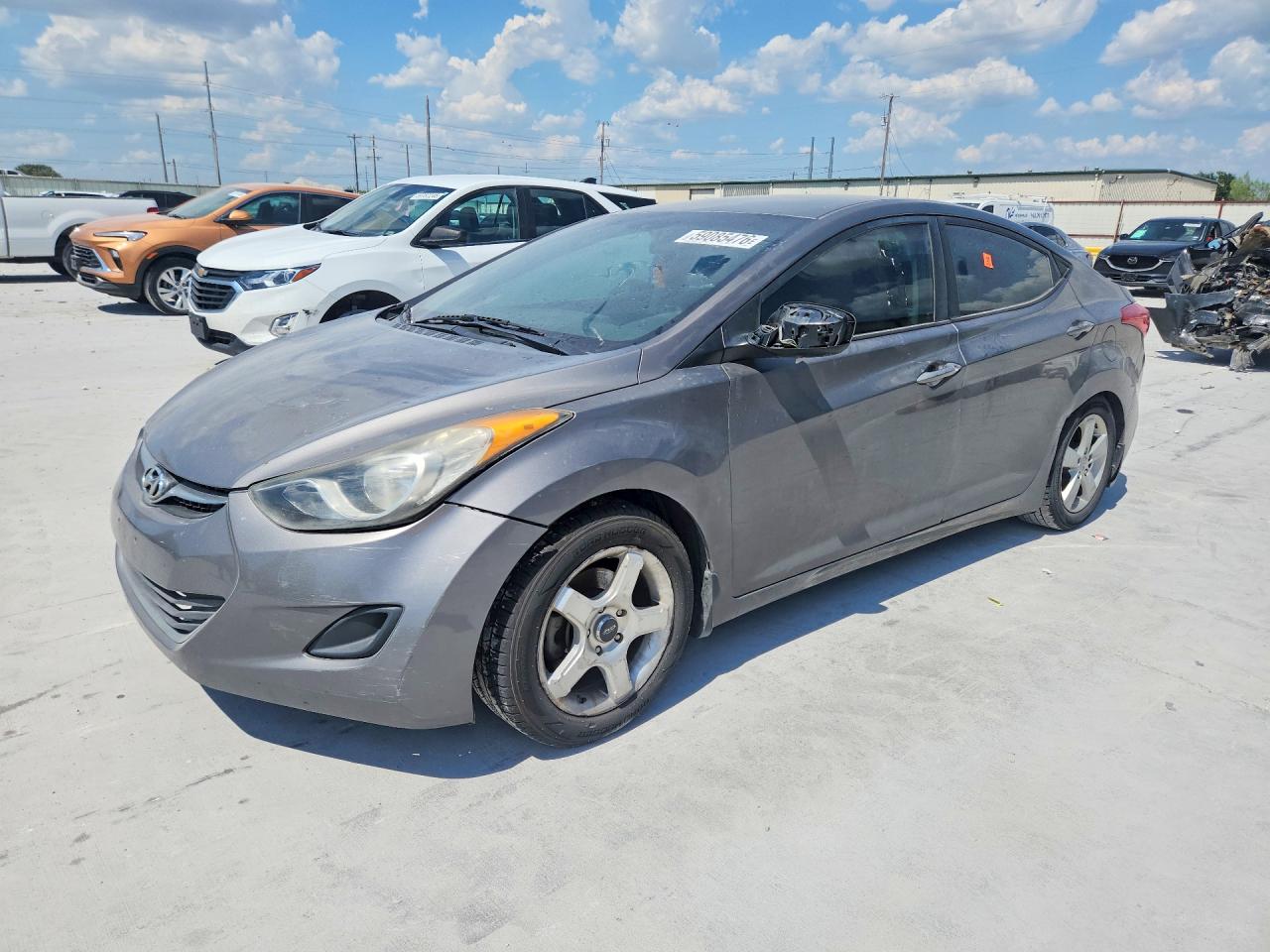 2013 HYUNDAI ELANTRA