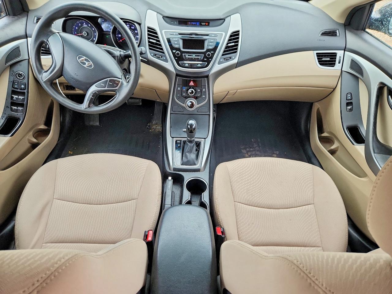 2016 HYUNDAI ELANTRA