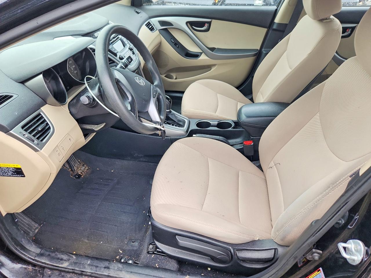 2016 HYUNDAI ELANTRA