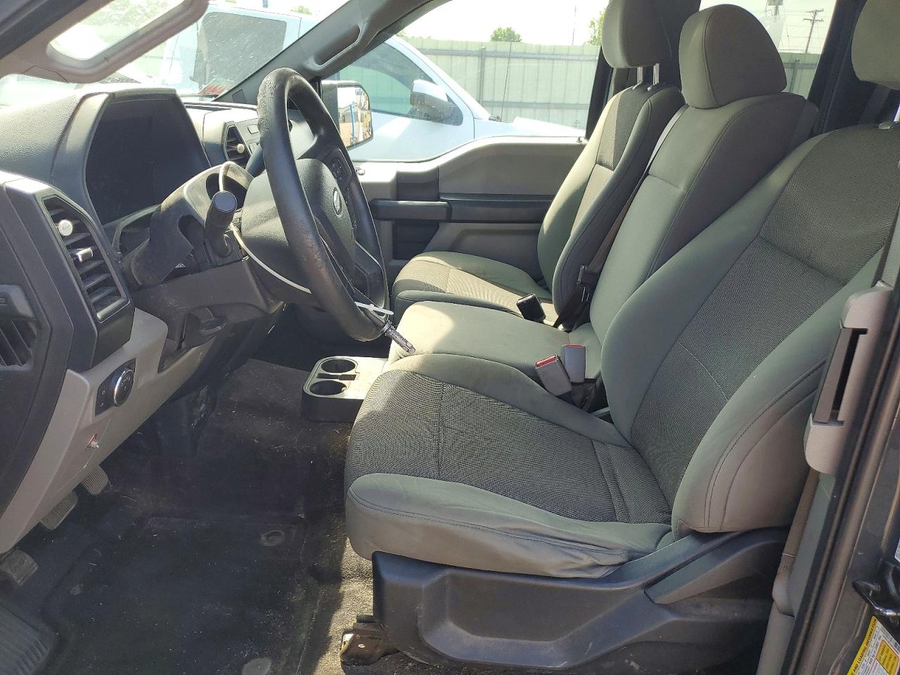 2016 FORD F150