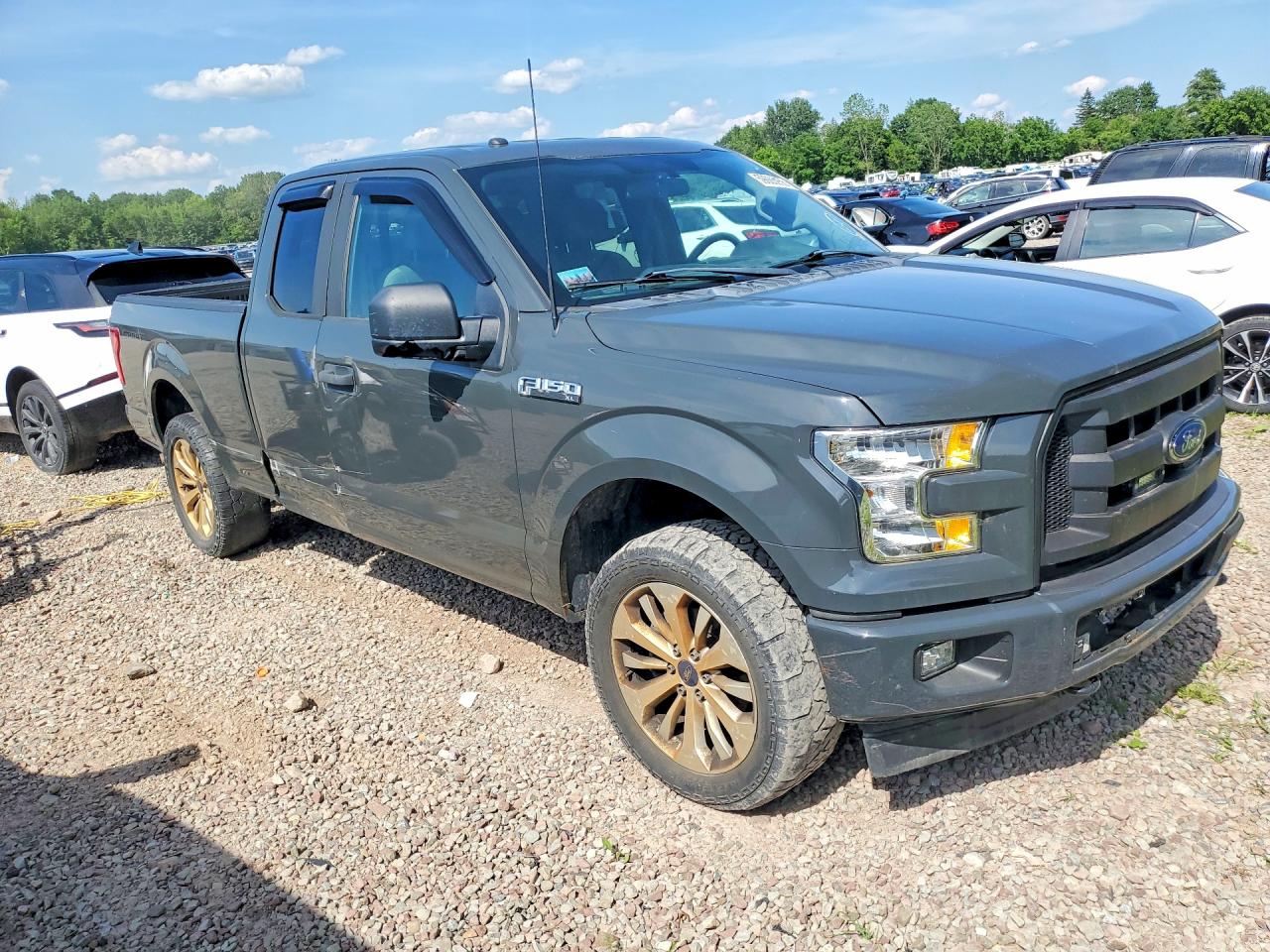 2016 FORD F150